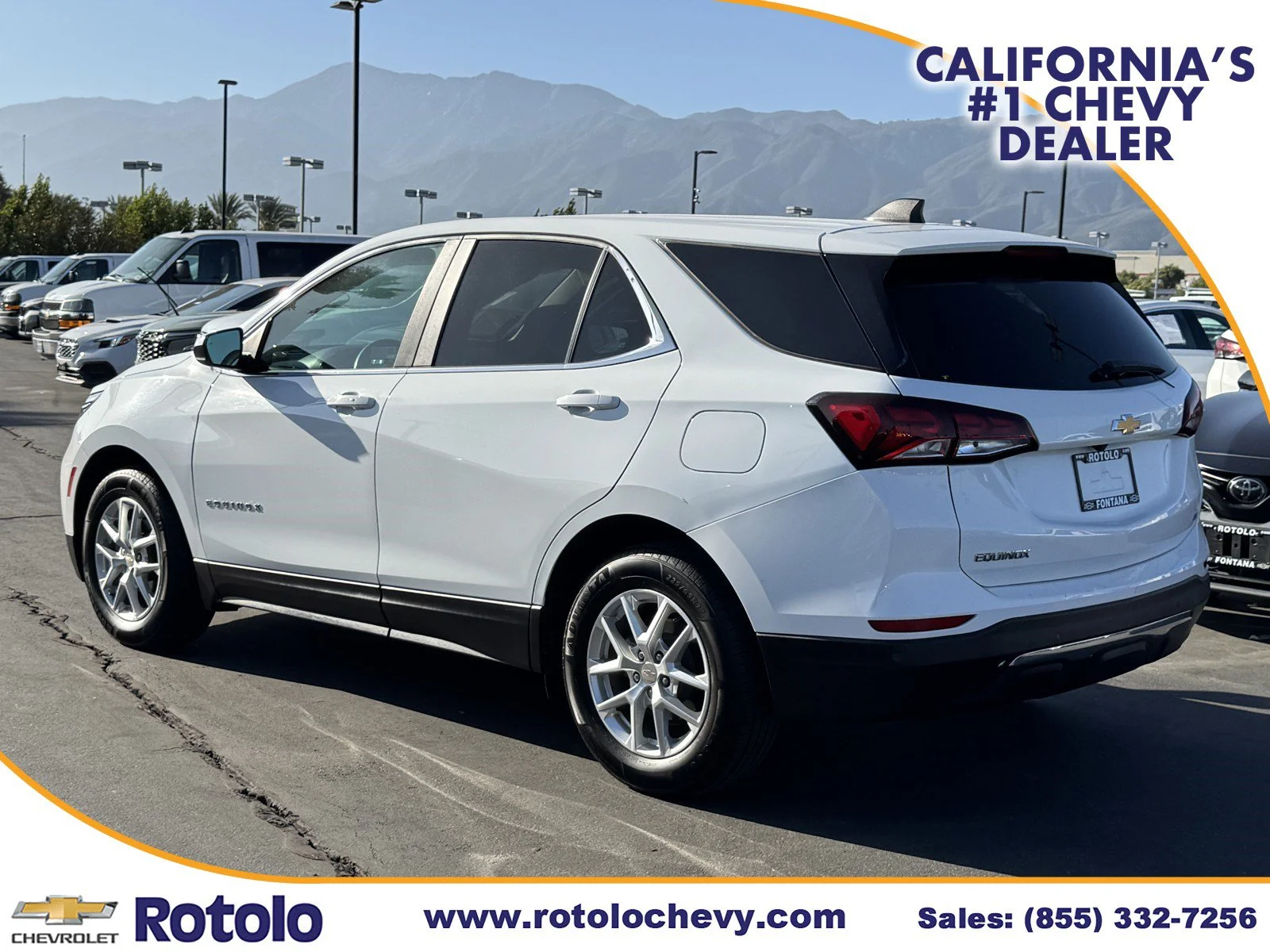 Used 2024 Summit White Chevrolet LT image 4