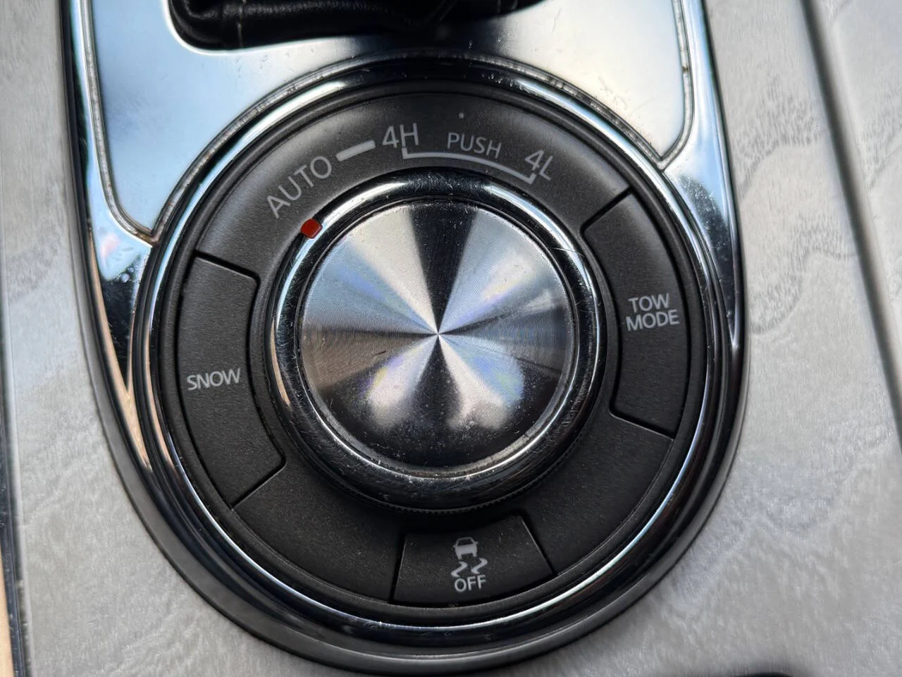 Used 2019 Black INFINITI Limited AWD 4dr SUV image 30