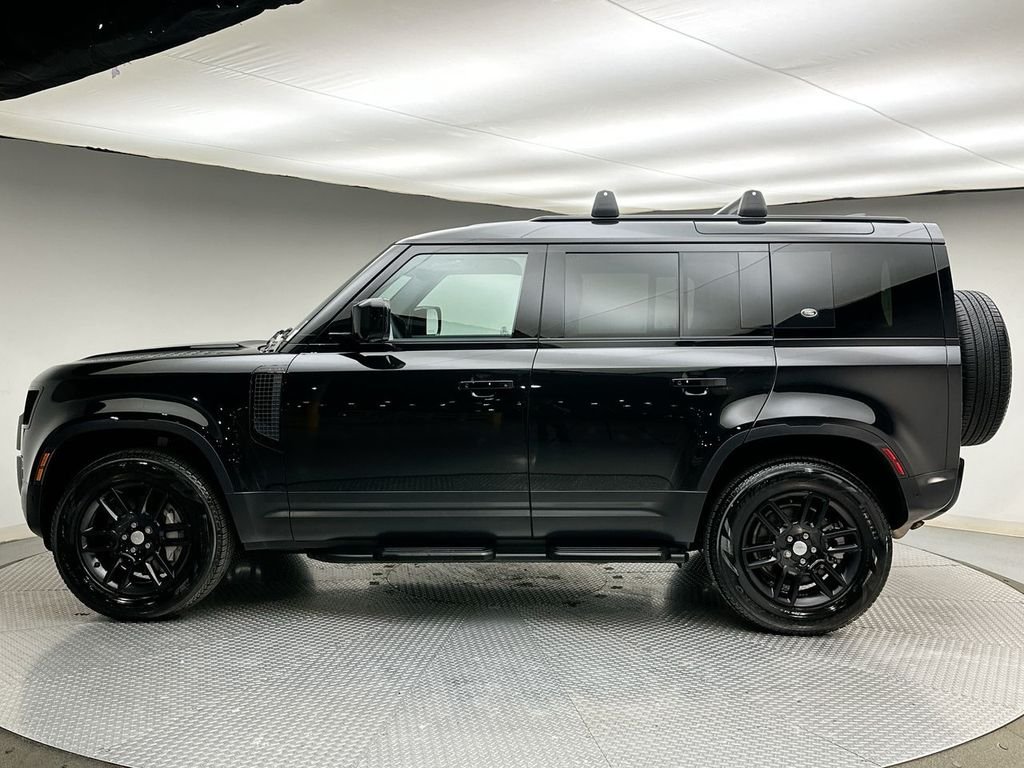 Certified Used 2024 Santorini Black Metallic Land Rover S image 10
