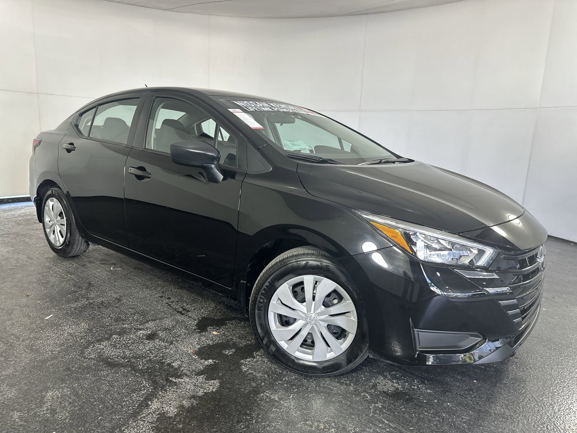 2025 Nissan Versa Sedan S