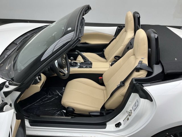 New 2026 Snowflake White Pearl Mazda Grand Touring image 9