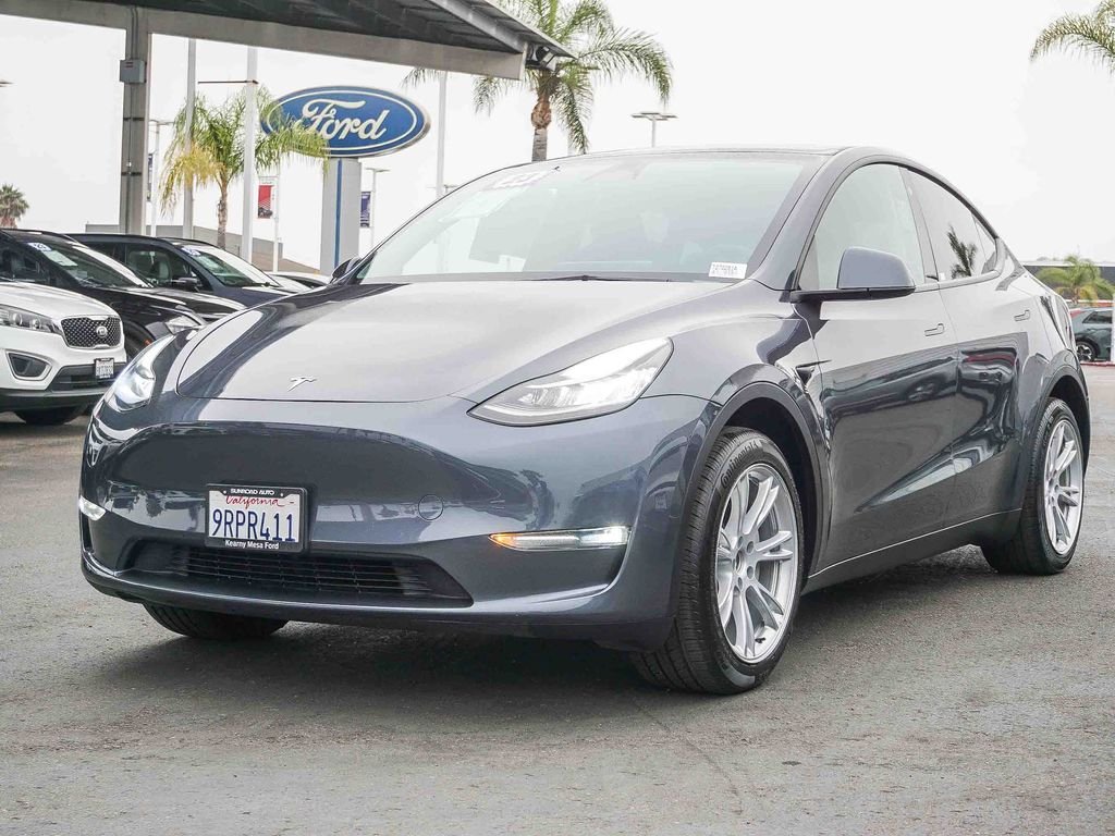 Used 2023 Gray Tesla Long Range image 4