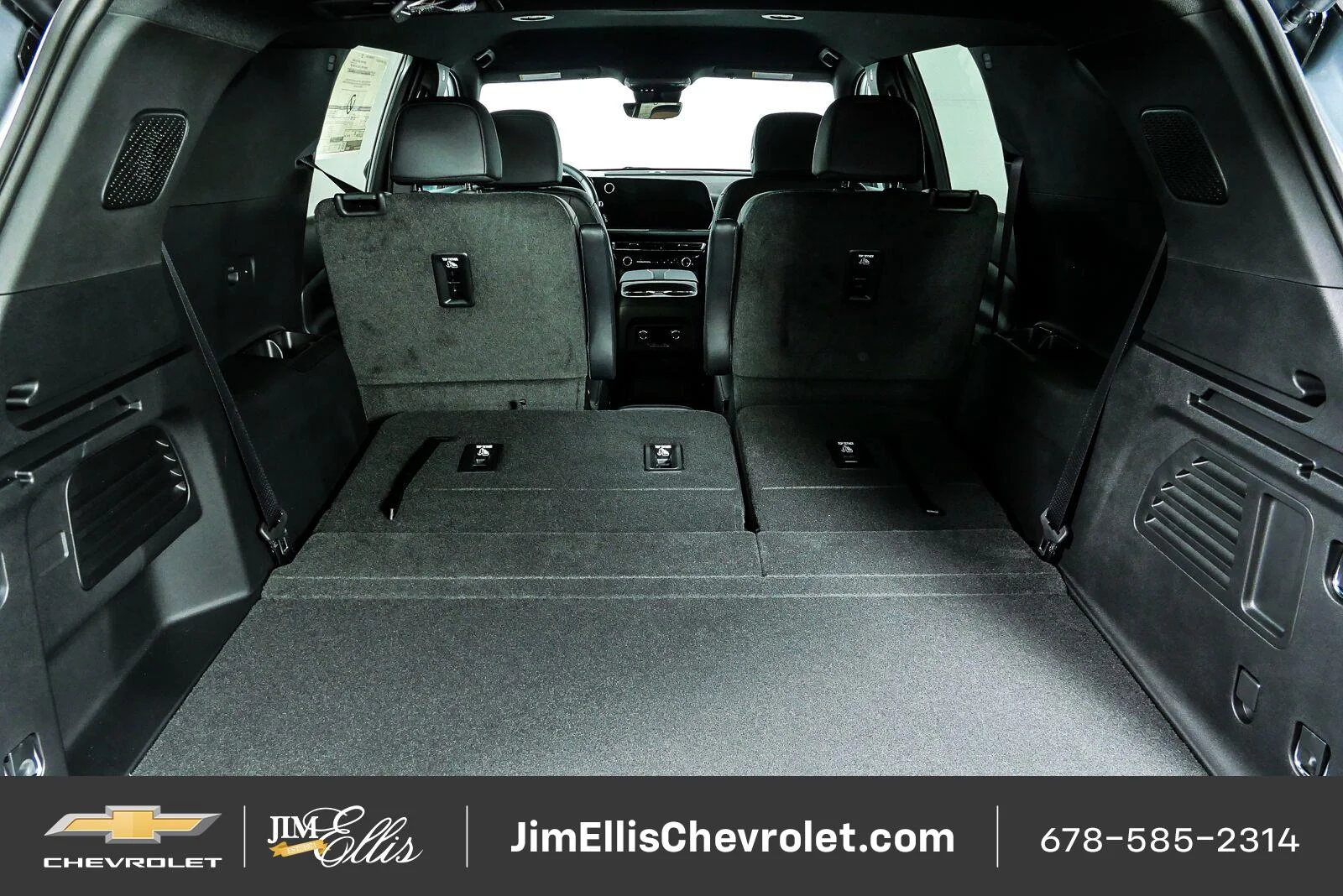 New 2027 Sterling Gray Metallic Chevrolet Z71 image 32