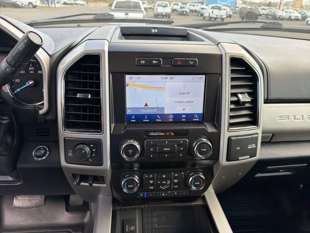 Used 2021 Carbonized Gray Metallic Ford Lariat image 17