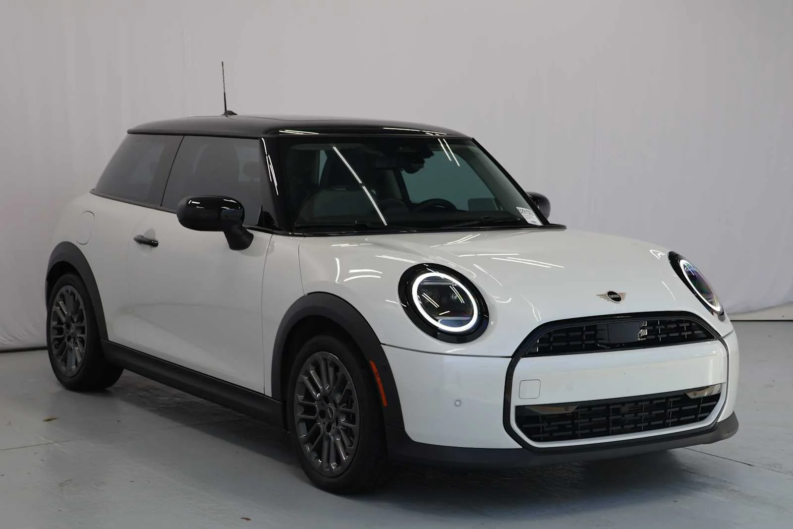 Used 2025 Nanuq White Metallic MINI Cooper image 3