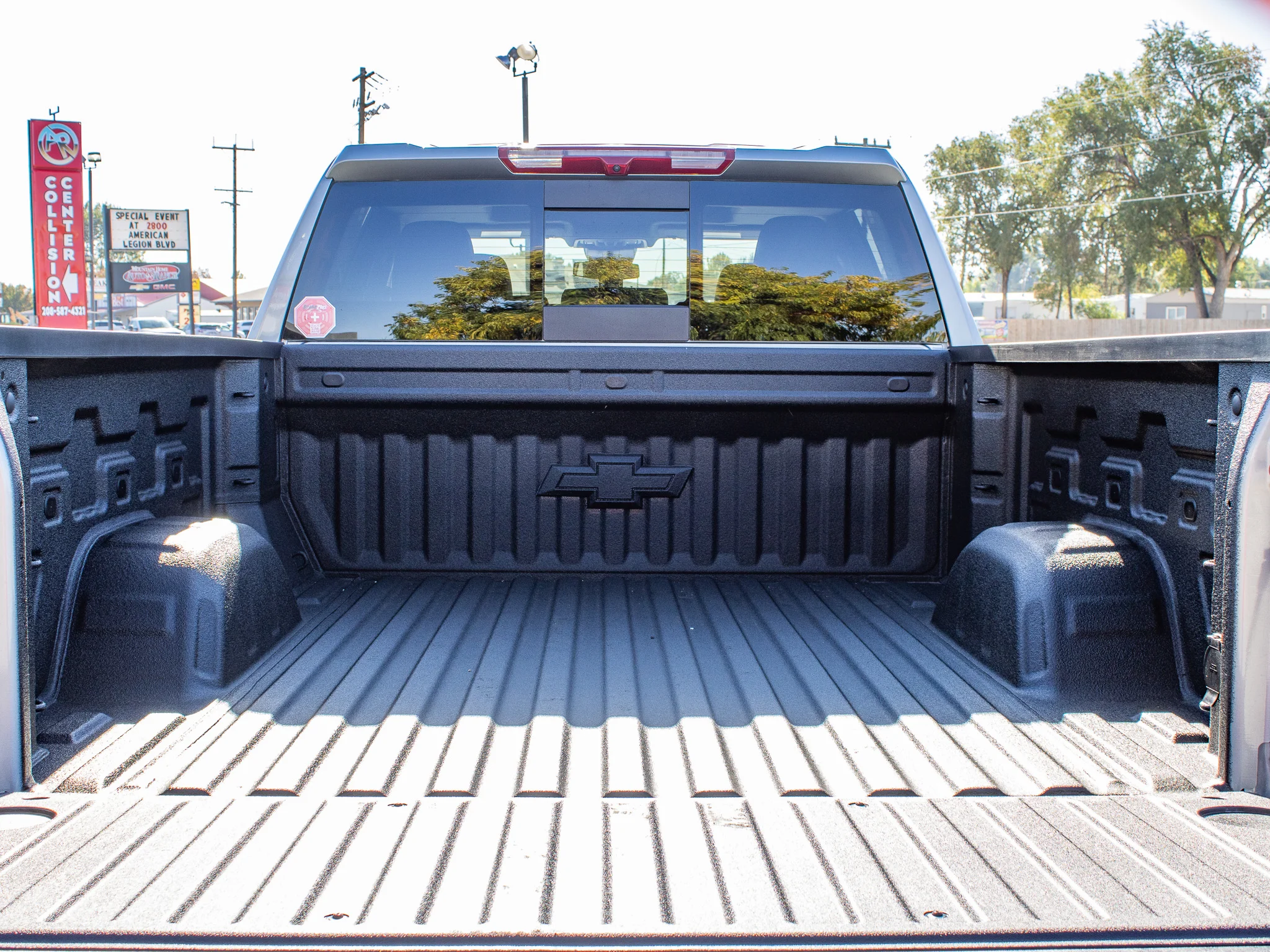 New 2026 STERLING GRAY METALLIC Chevrolet LT Trail Boss image 11