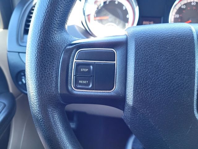 Used 2015 Red Dodge AVP image 24