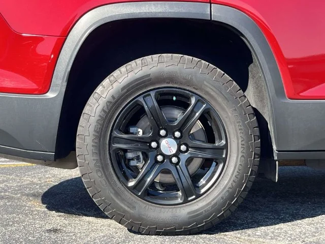 Used 2023 Red GMC AT4 image 11