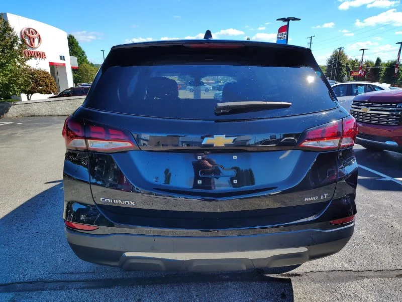 Used 2022 Black Chevrolet LT image 5