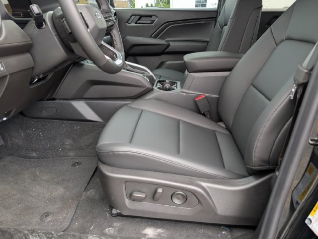 2026 Chevrolet Colorado Trail Boss - Photo 9