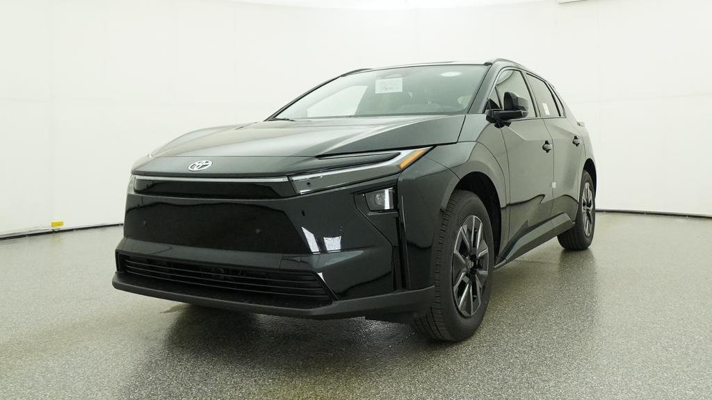New 2026 Midnight Black Metallic Toyota XLE image 19