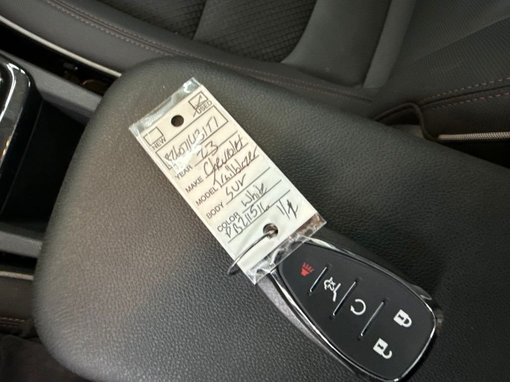 Used 2023 White Chevrolet RS image 34