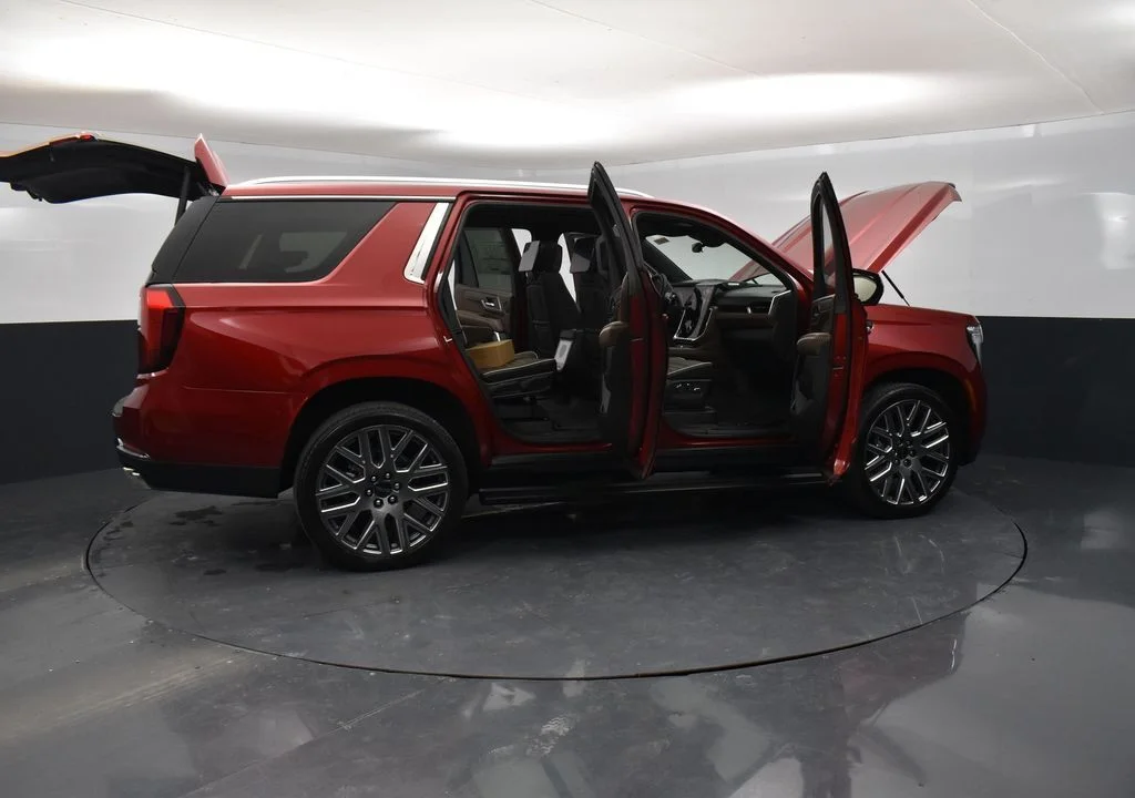 Used 2025 Volcanic Red GMC Denali Ultimate image 45