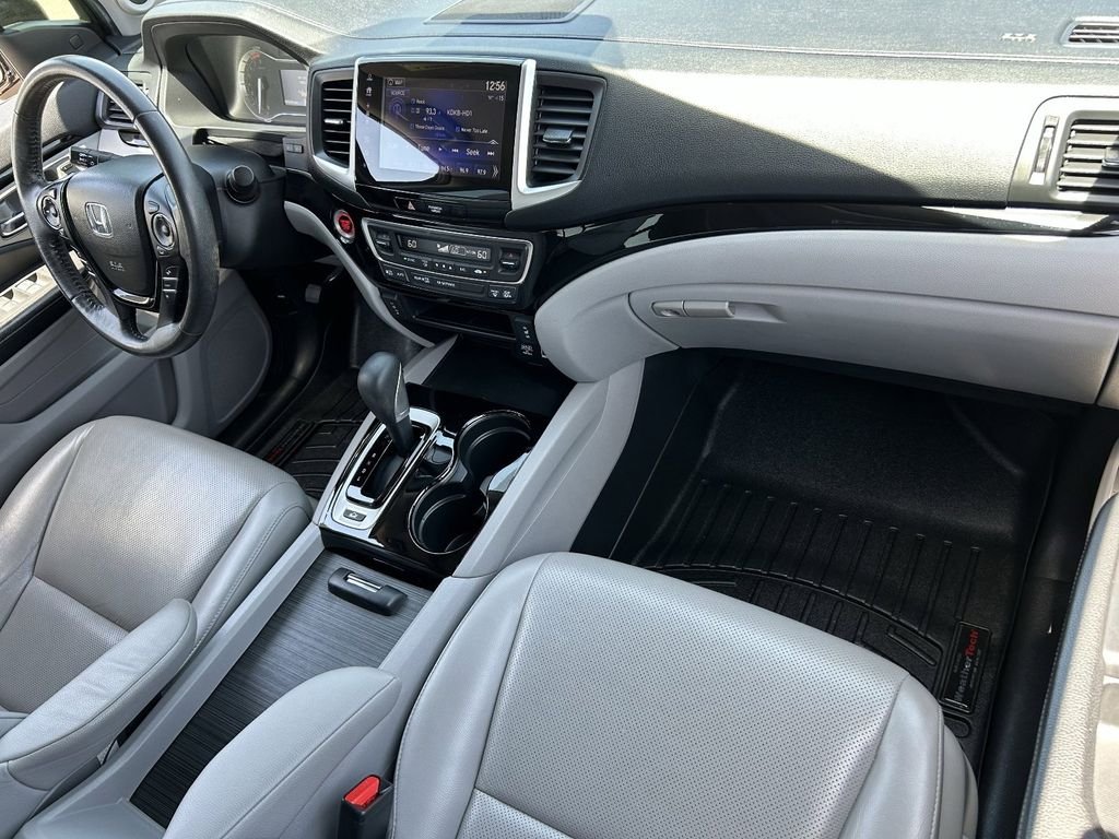 Used 2018  Honda RTL-E image 12