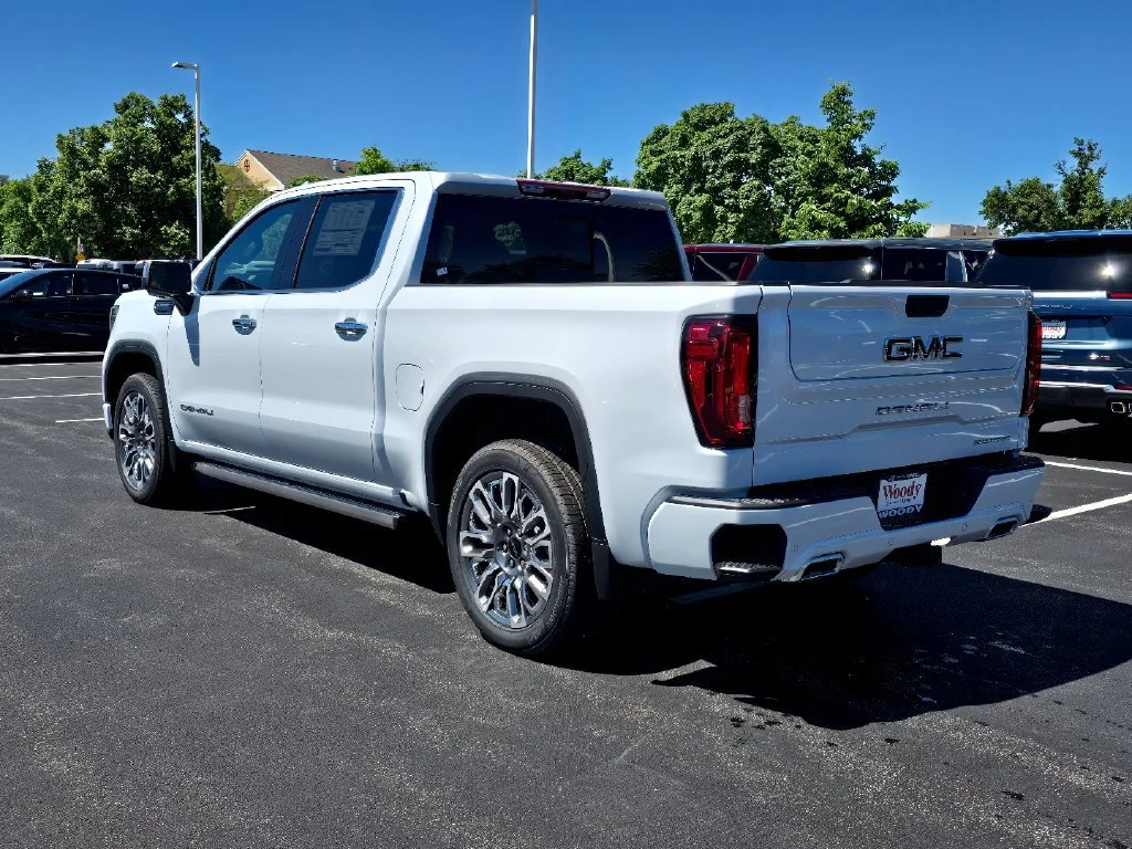 2026 GMC Sierra 1500 Denali Ultimate - Photo 9