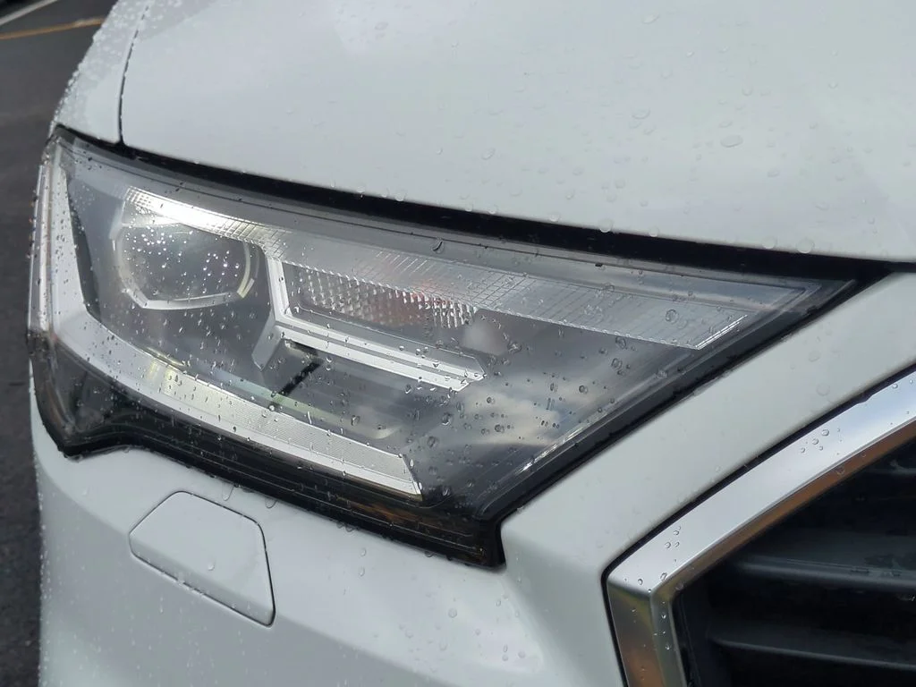 Used 2021 White Audi 55 Premium Plus image 10