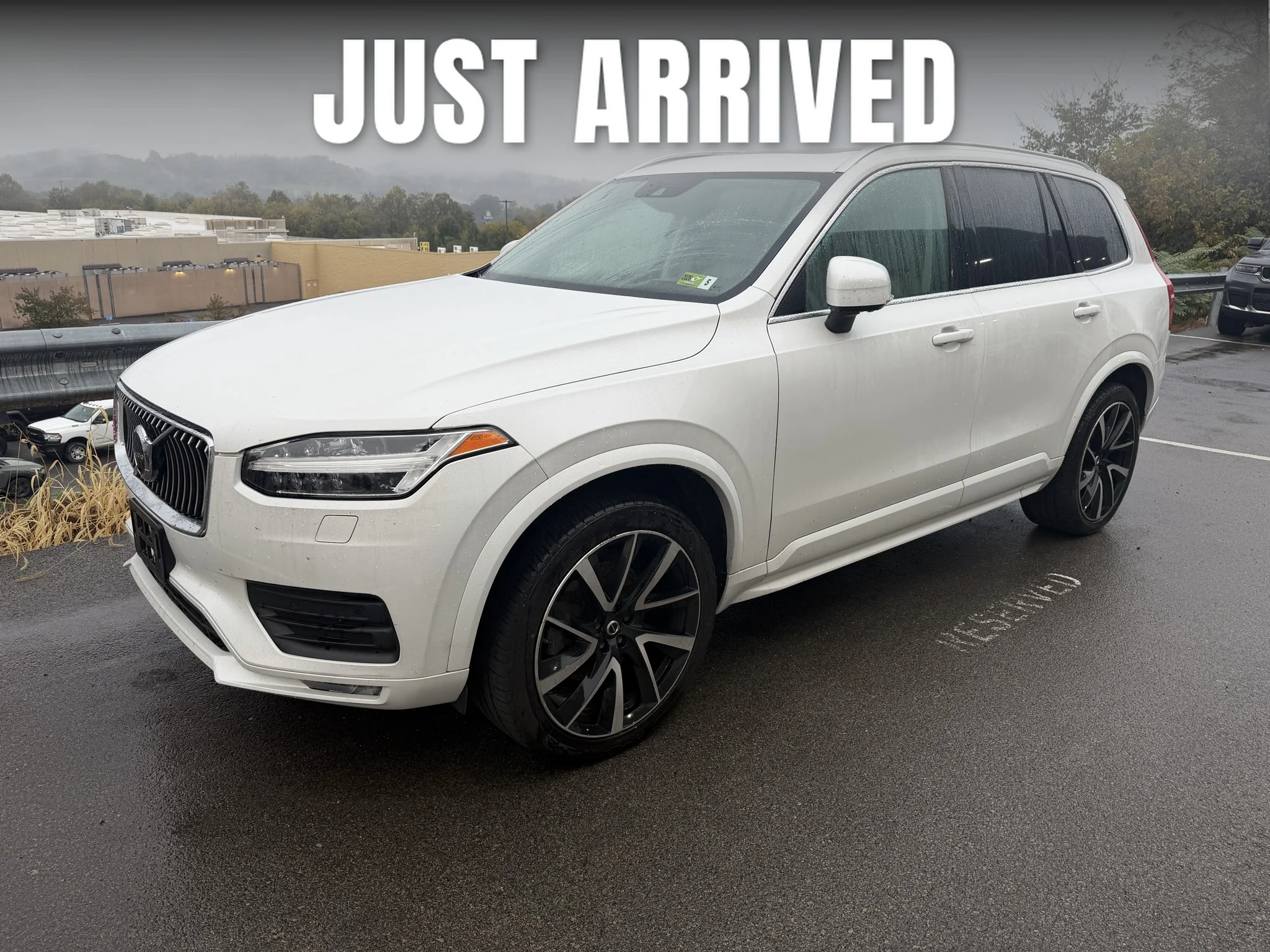 2021 Volvo XC90 Momentum
