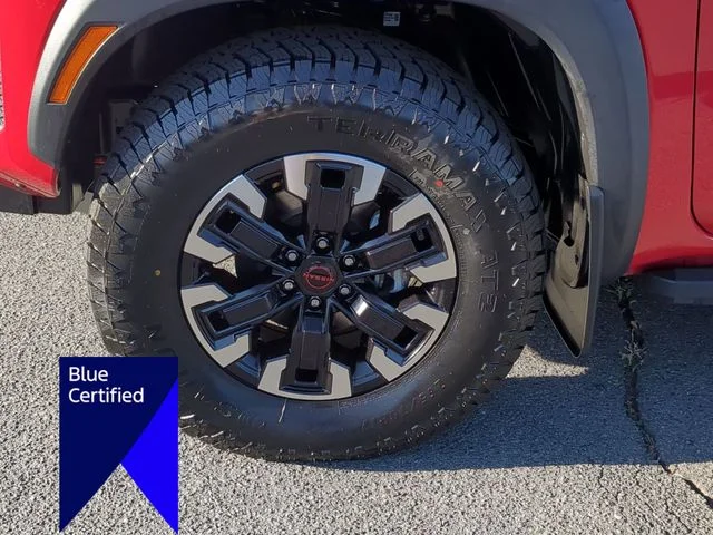 Used 2023 Red Nissan PRO-4X image 10