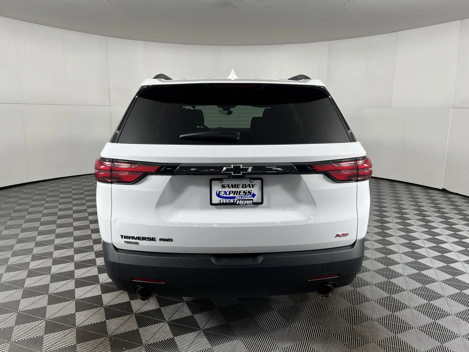 Used 2024 Summit White Chevrolet RS image 16