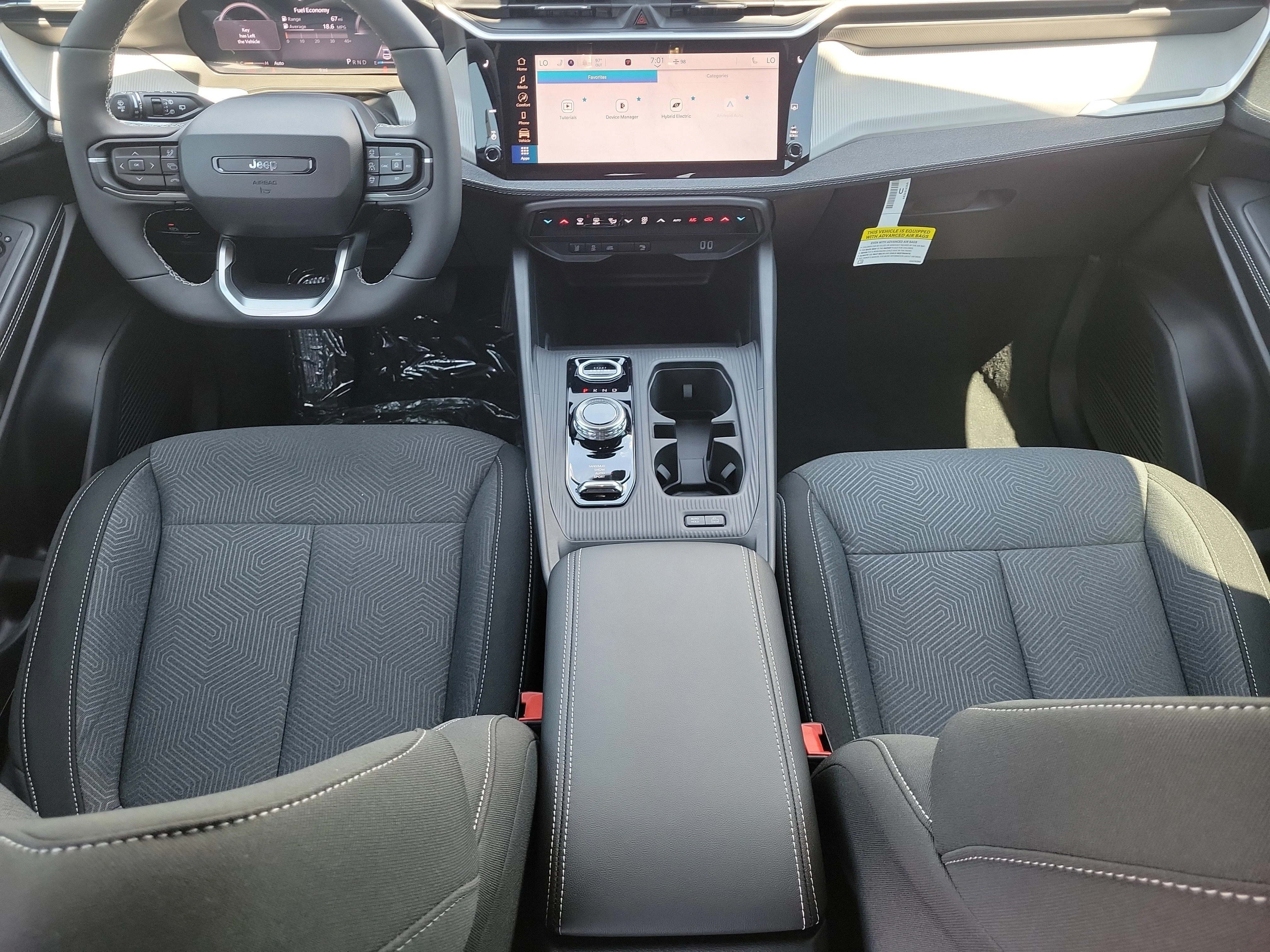 New 2026 Hydro Blue Pearlcoat Jeep Laredo image 10