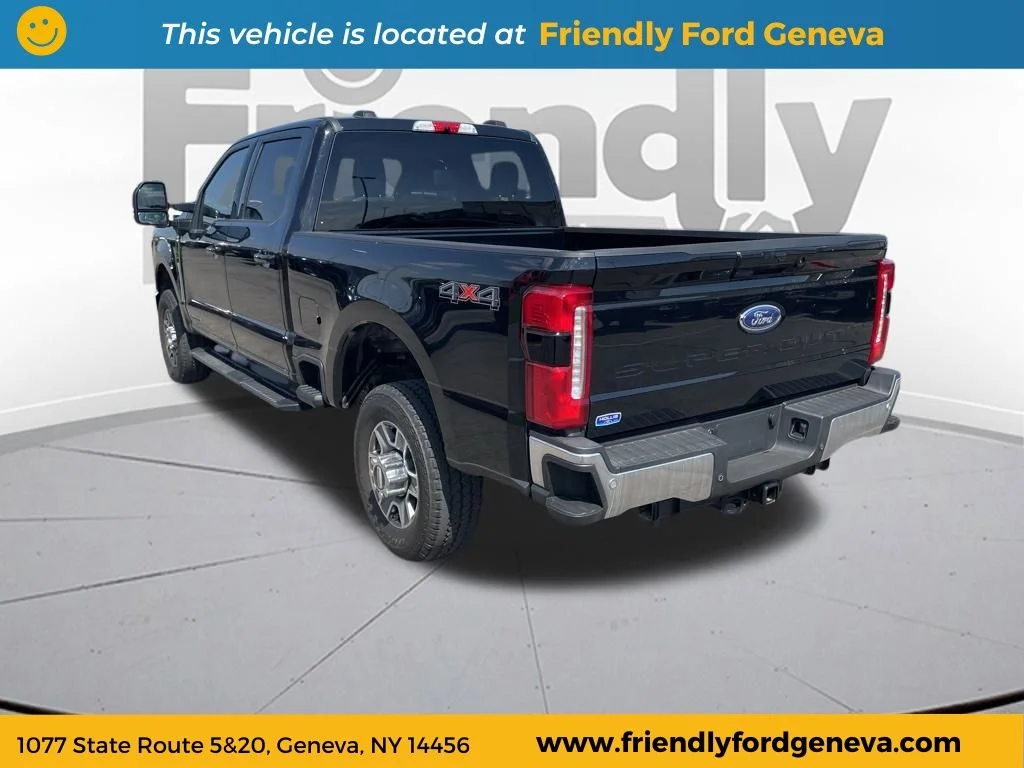 Used 2025 Agate Black Metallic Ford Lariat image 7