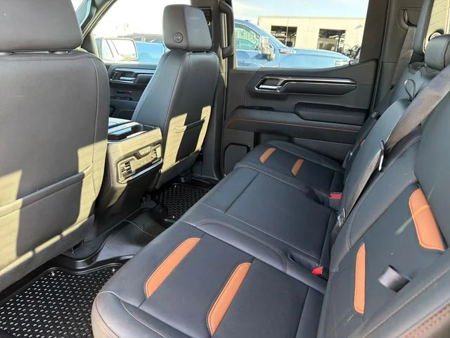 Used 2022 Silver GMC AT4 image 22