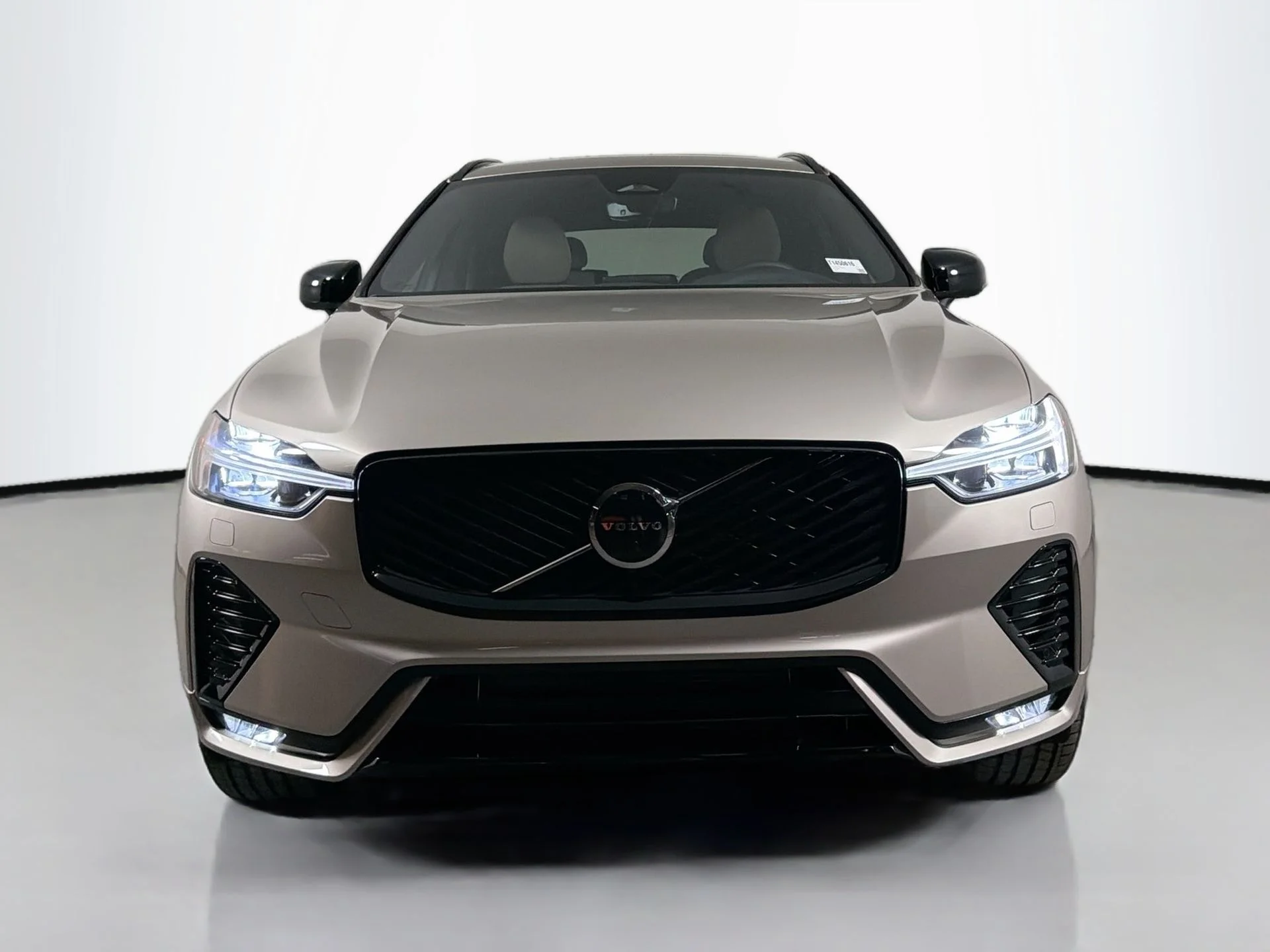 New 2026 Bright Dusk Volvo Plus image 2