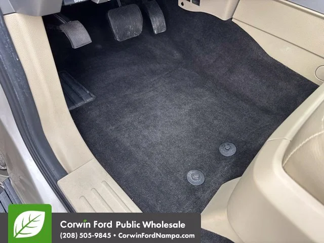 Used 2017 Gold Ford Limited image 26