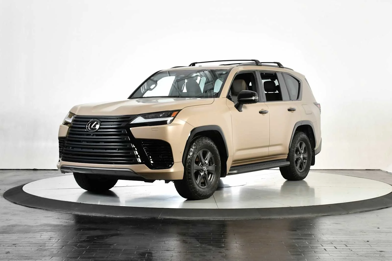2025 Lexus LX 600 700h Overtrail's photo