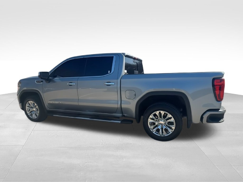 Used 2025 Silver GMC Denali image 6