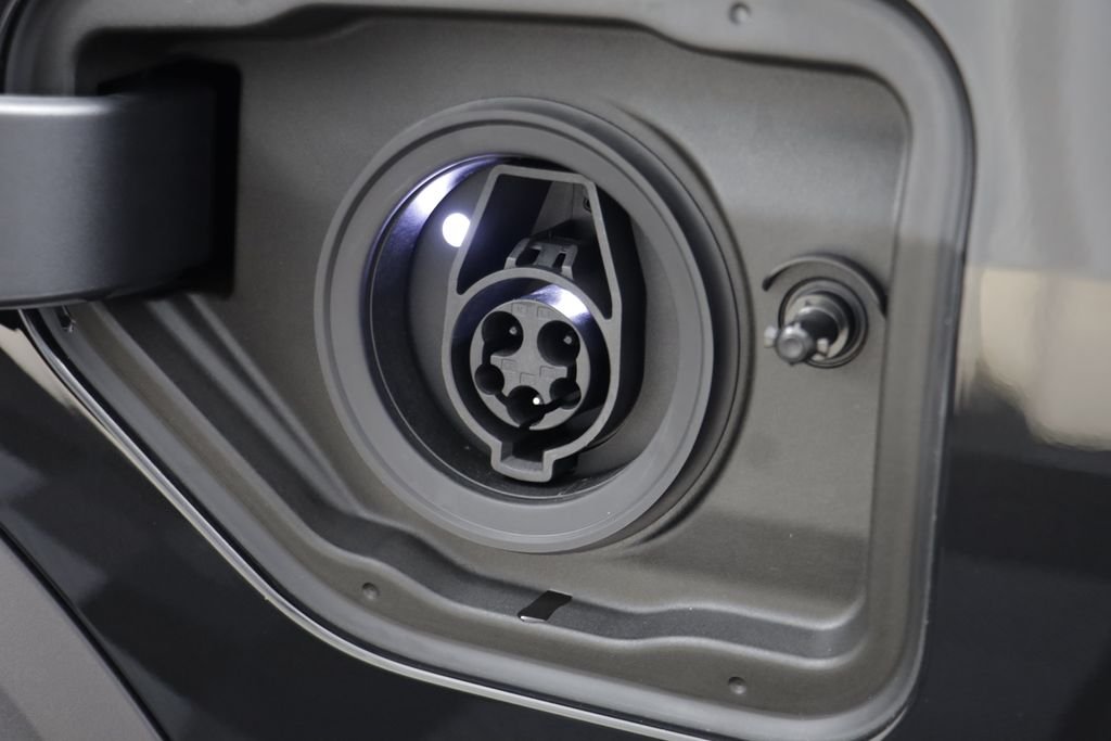 New 2026 Black Sapphire Metallic BMW xDrive50e image 5