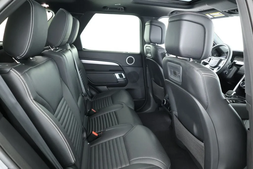 2024 Land Rover Discovery Dynamic SE - Photo 21