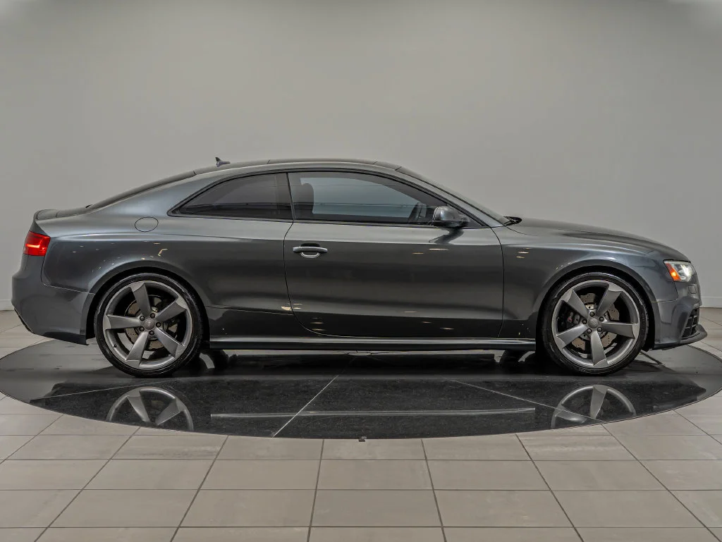 Used 2013 Daytona Gray Pearl Audi 4.2 image 4
