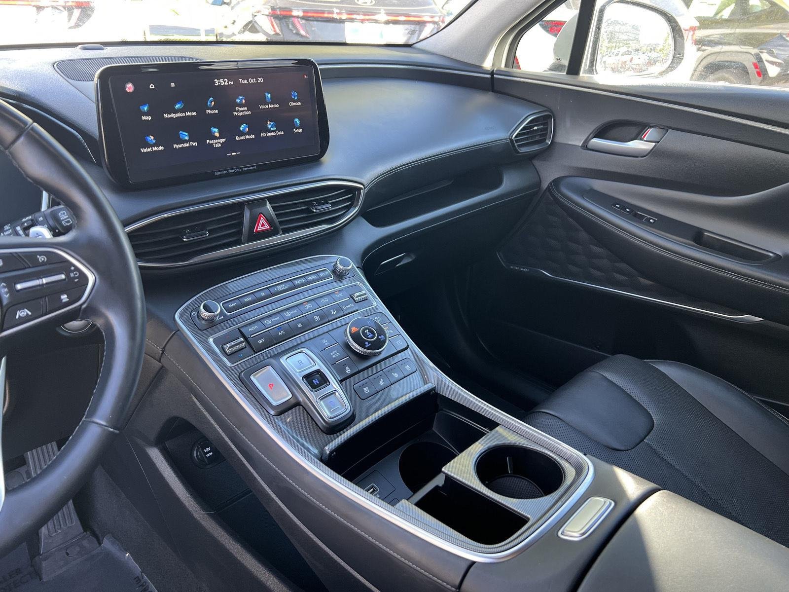 2023 Hyundai Santa Fe Limited - Photo 7