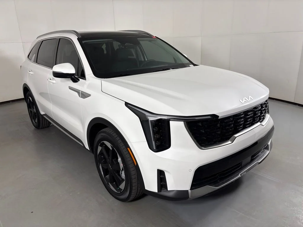 New 2026 Snow White Pearl Kia EX image 2
