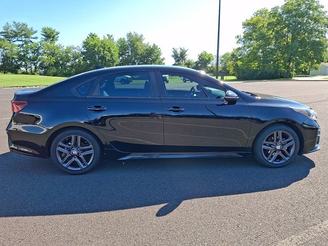 Used 2020 Black Kia GT-Line image 9