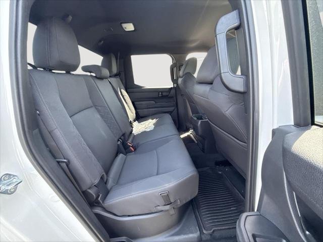 2025 Toyota Tacoma SR5 - Photo 32