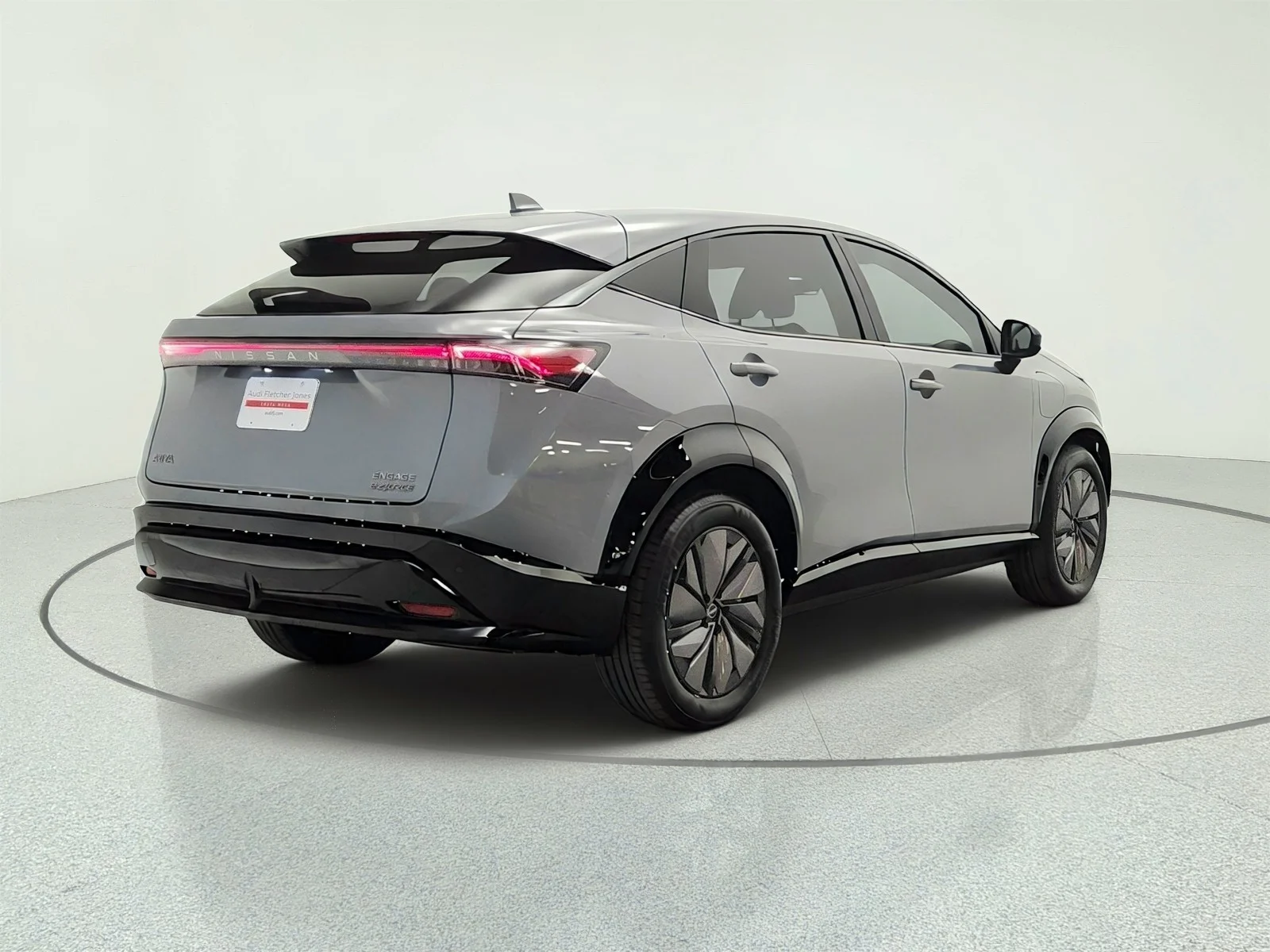 Used 2024 Boulder Gray Pearl/Black Diamond Pearl Nissan ENGAGE+ image 5