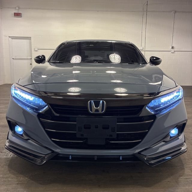 Used 2022 Gray Honda Sport image 4