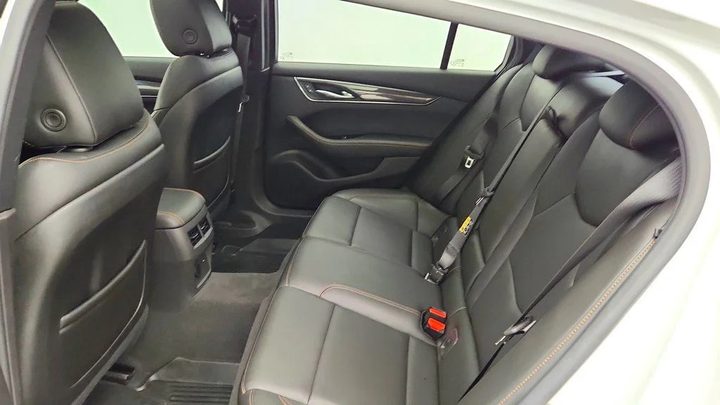 Used 2023 Crystal White Tricoat Cadillac 4dr Sedan Sport image 21