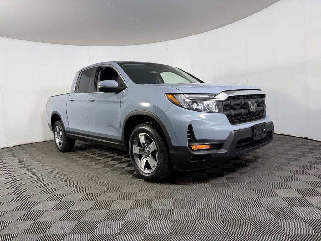 Used 2025 Gray Honda RTL image 4