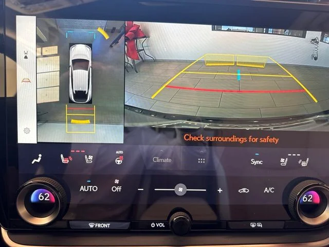 New 2026 Iridium Lexus PREMIUM AWD image 31