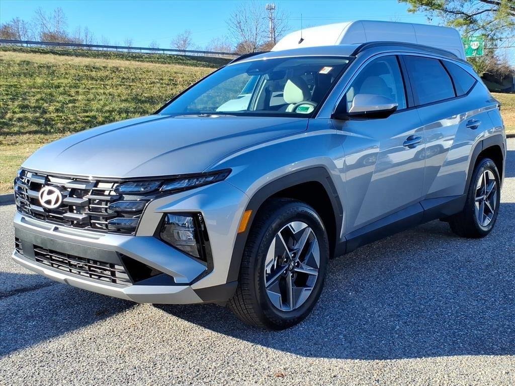New 2026 Shimmering Silver Hyundai SEL AWD image 3