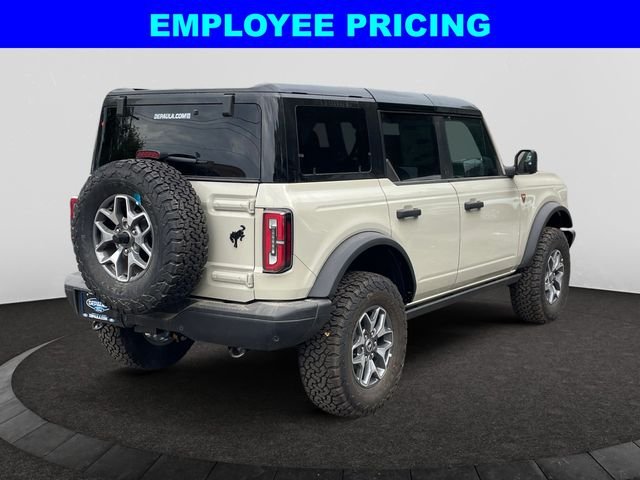 New 2025 Beige Ford Badlands image 6