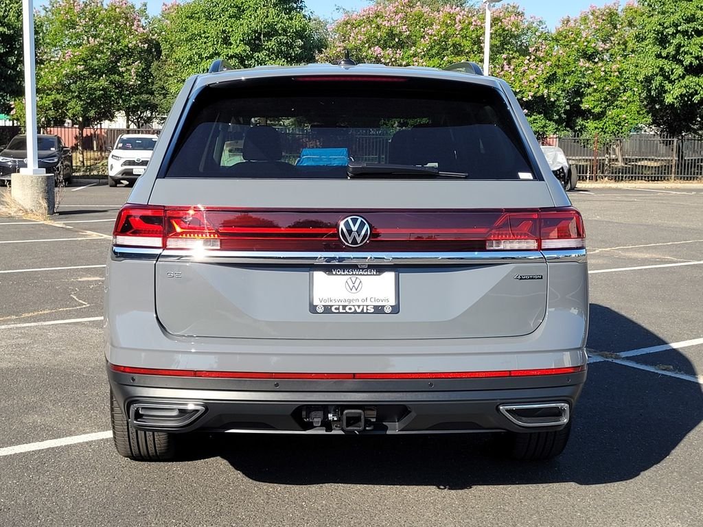 New 2026 Gray Volkswagen 2.0T SE w/Technology image 6