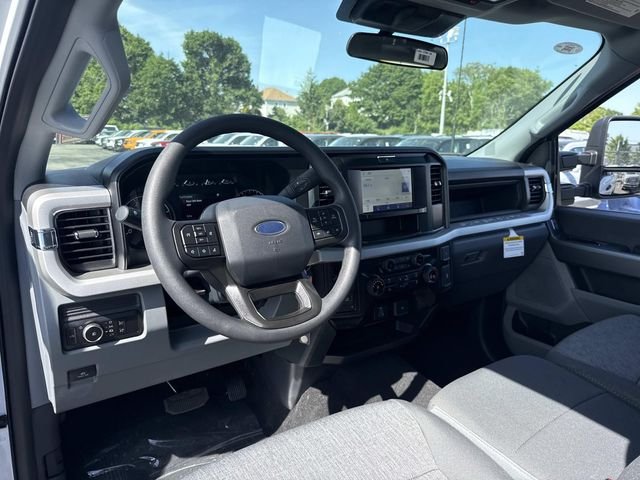 New 2026 Oxford White Ford F-350® XL image 7