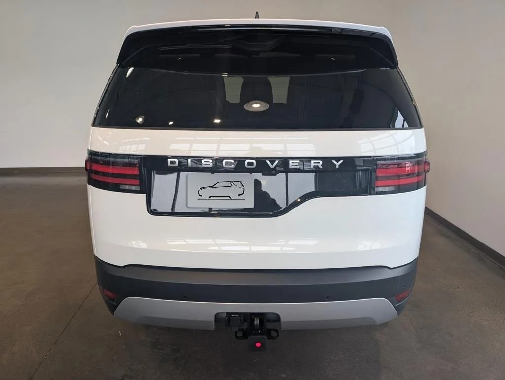 New 2026 Fuji White Land Rover S image 4