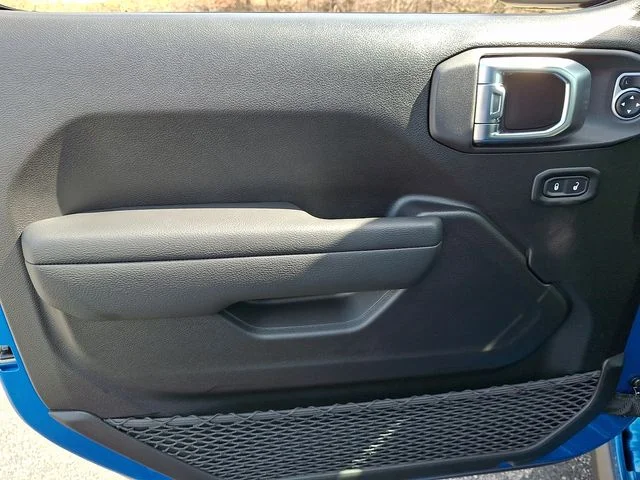 New 2026 Blue Jeep Rubicon image 11