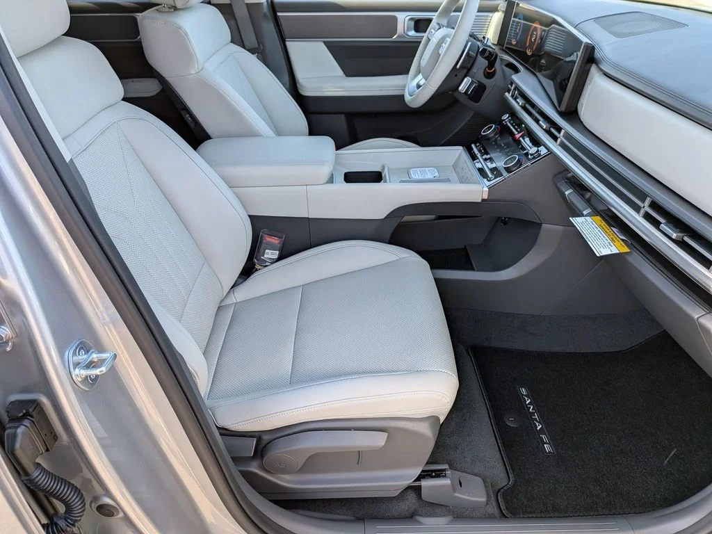 New 2026 Silver Hyundai SEL image 30