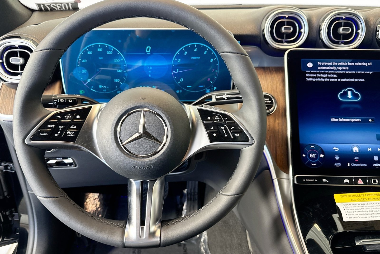 New 2026 Black Mercedes-Benz GLC 300 image 11
